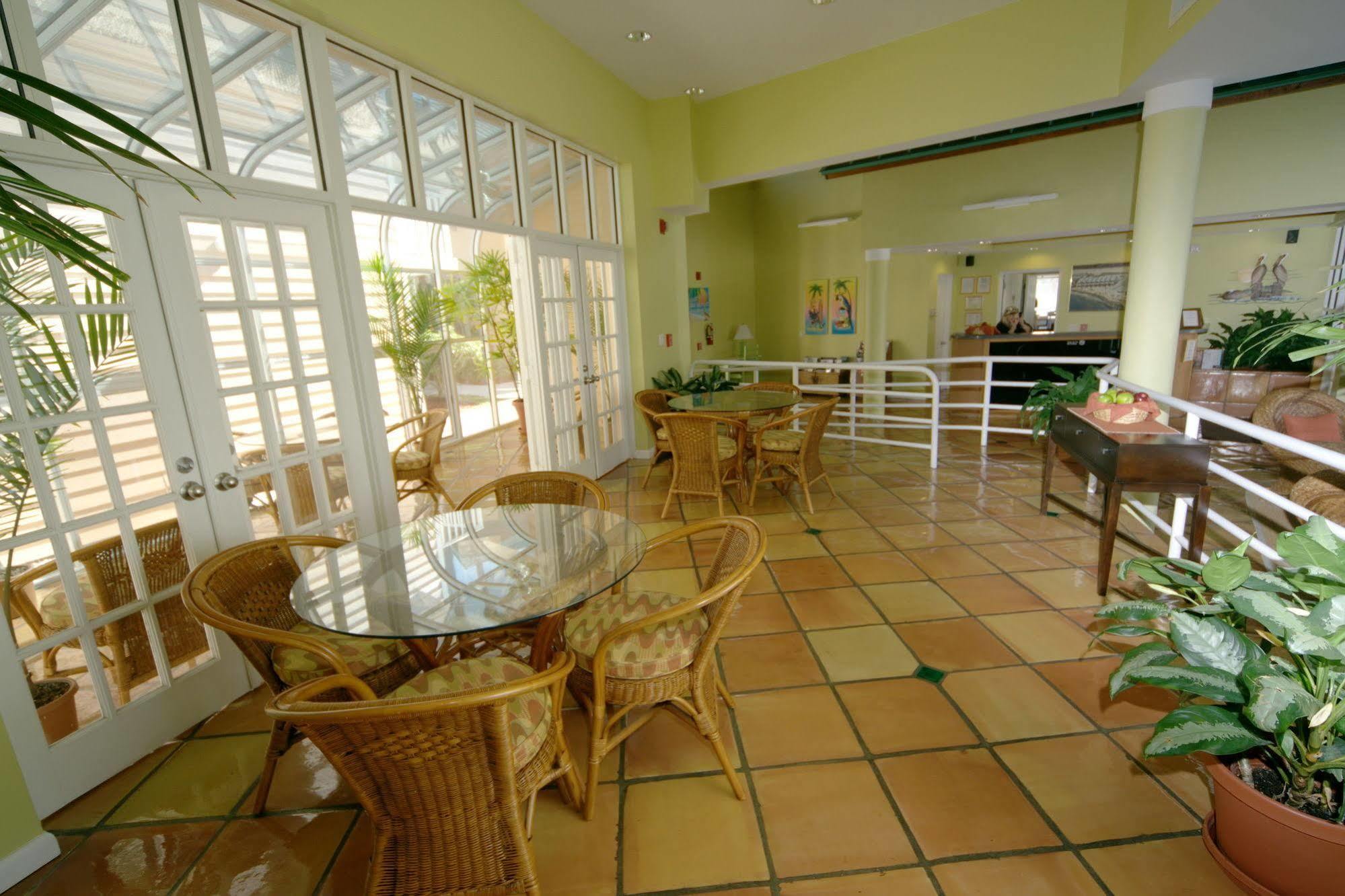 Jupiter Waterfront Inn Exterior photo