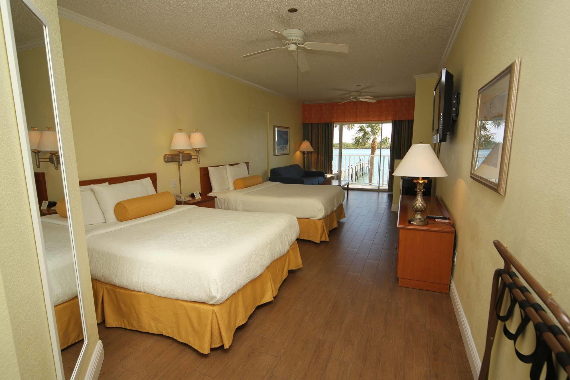 Jupiter Waterfront Inn Exterior photo