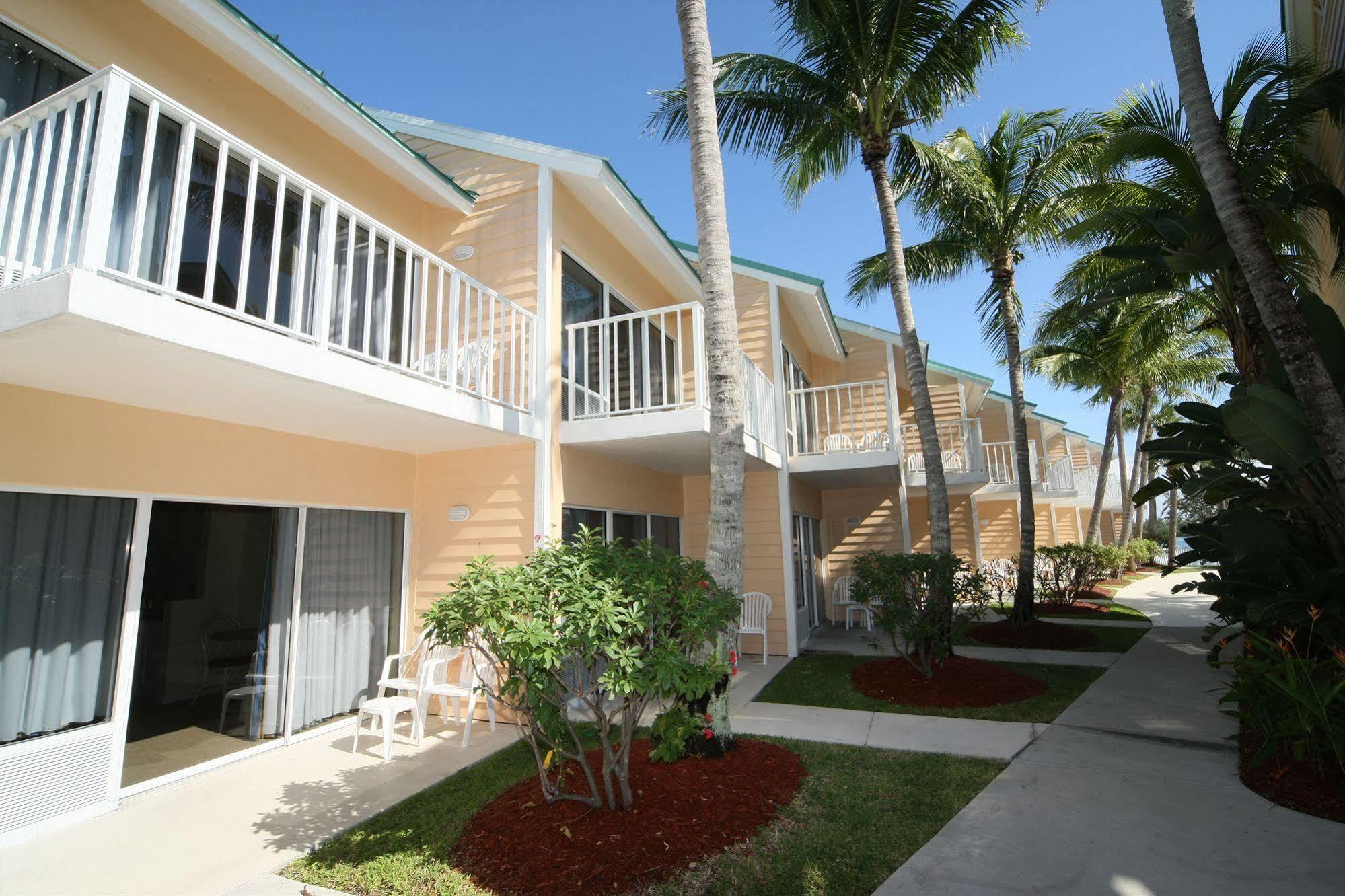 Jupiter Waterfront Inn Exterior photo