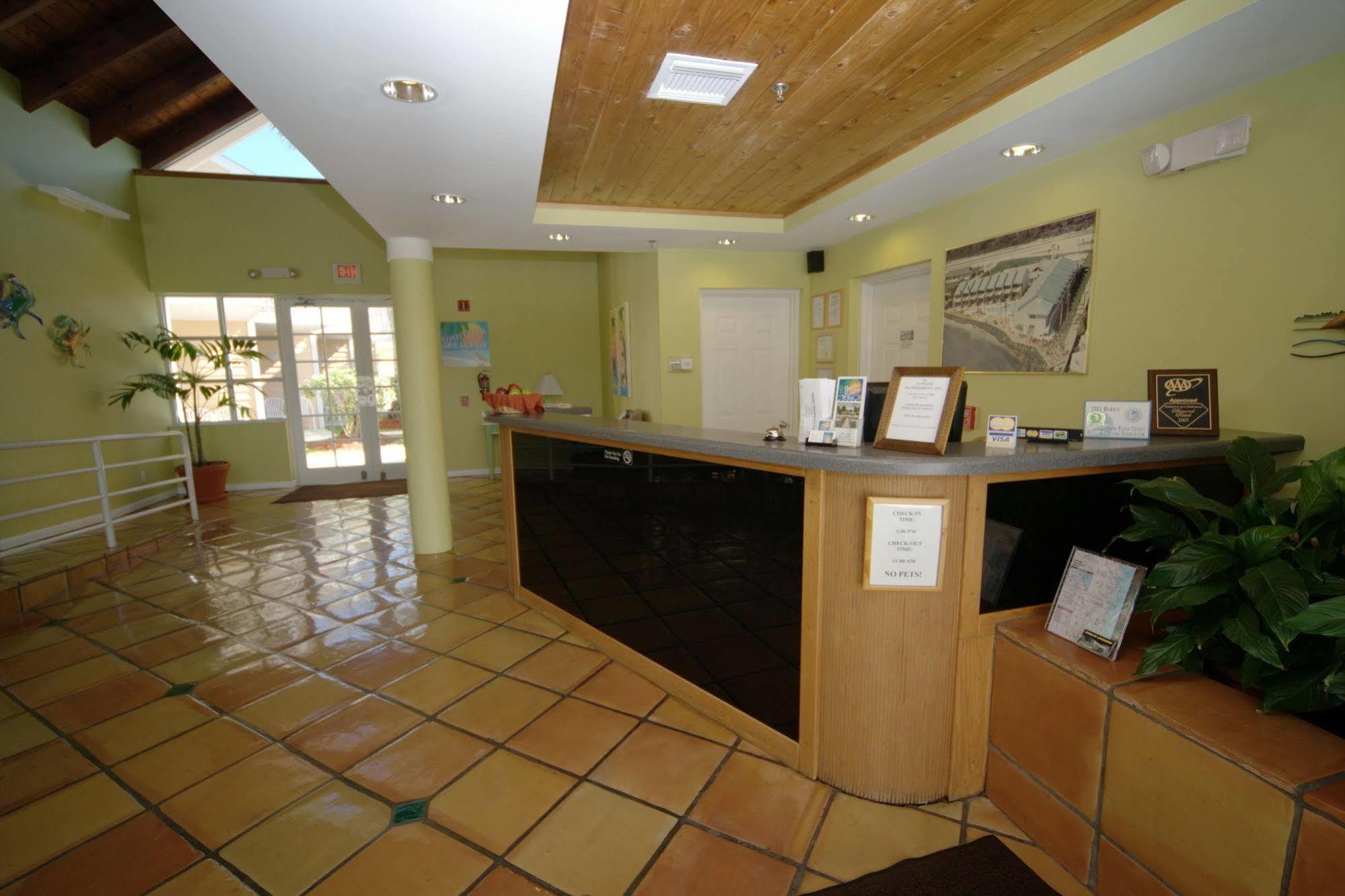 Jupiter Waterfront Inn Exterior photo